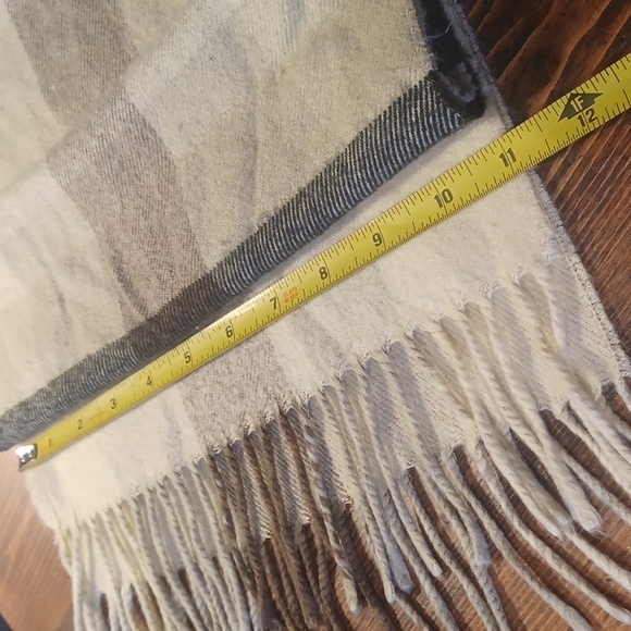 Christian  Dior scarf - Picture 7 of 12